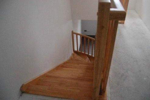 Escalier en bois pour maison en intérieur Thann